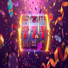 Live casino dealer table streamed on pkvip for Filipino players